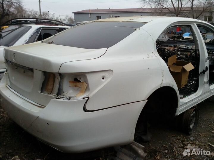 Lexus ls460 частями