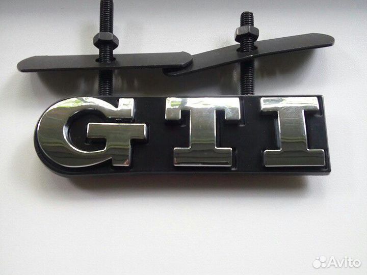 Шильдики на автомобиль