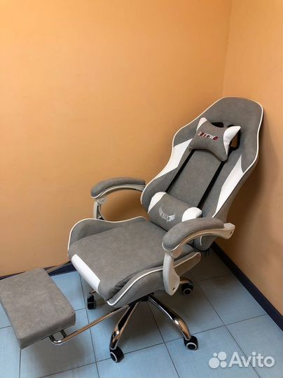 Компьютерное кресло офисное с функцией массажа