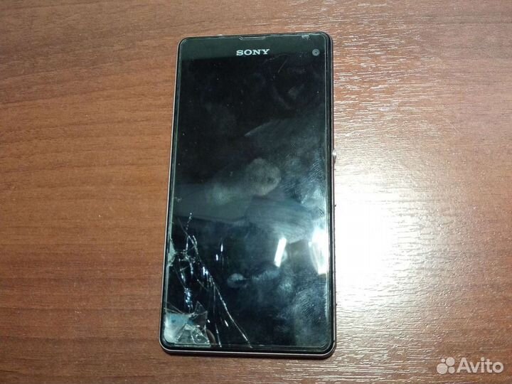 Sony Xperia Z1 Compact, 2/16 ГБ