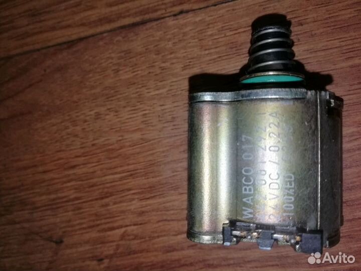 Клапан i- shift volvo б/у 442061292