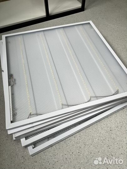 Светильник потолочный Амстронг светодиодный