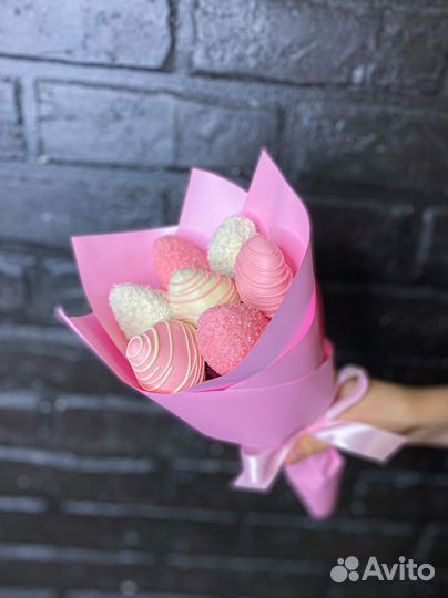 Клубничный букет из клубники 7