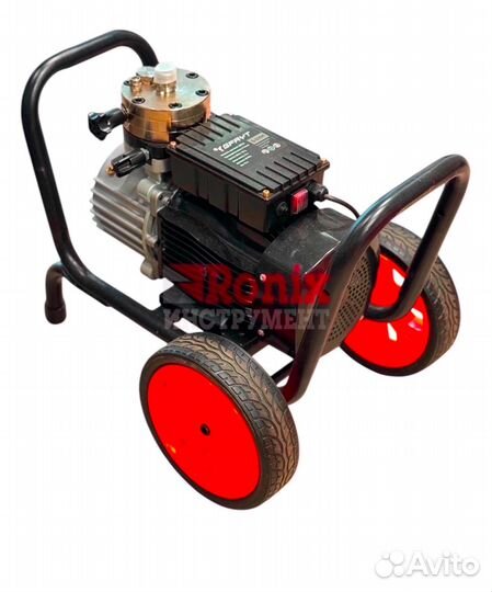 Безвоздушный окрасочный аппарат (покрасочник)