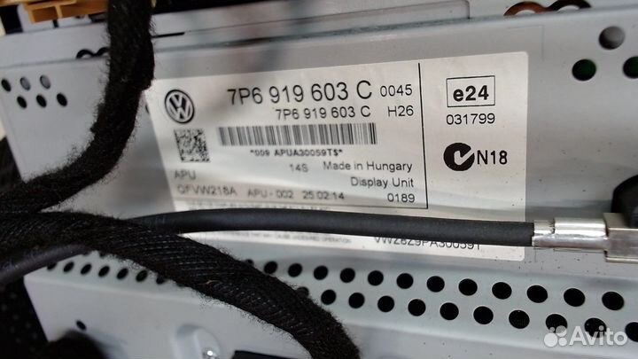 Дисплей мультимедиа Volkswagen Touareg, 2014