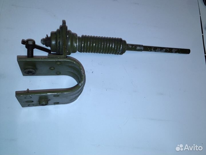 Кронштейн для антенны