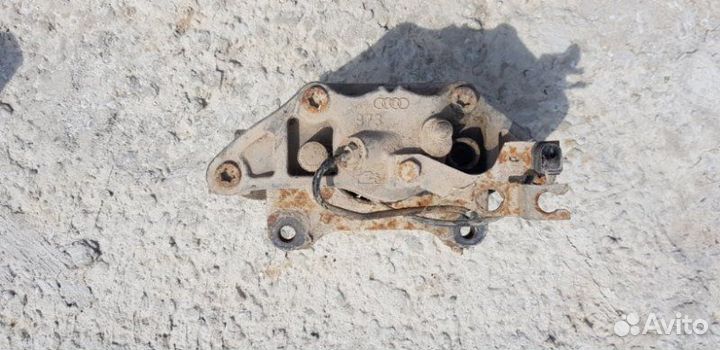 Суппорт передний левый Audi A6 C5 ASN 2003