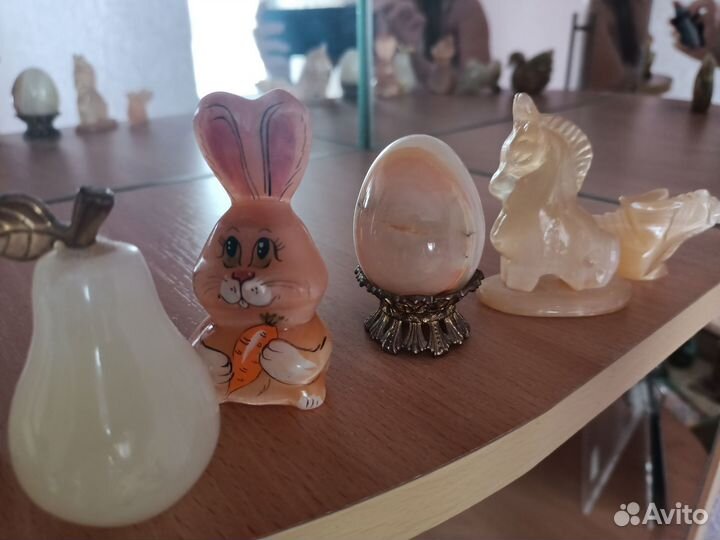 Фигурки из оникса
