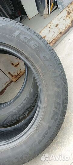 Bridgestone Ice Cruiser 7000 225/65 R17 106T