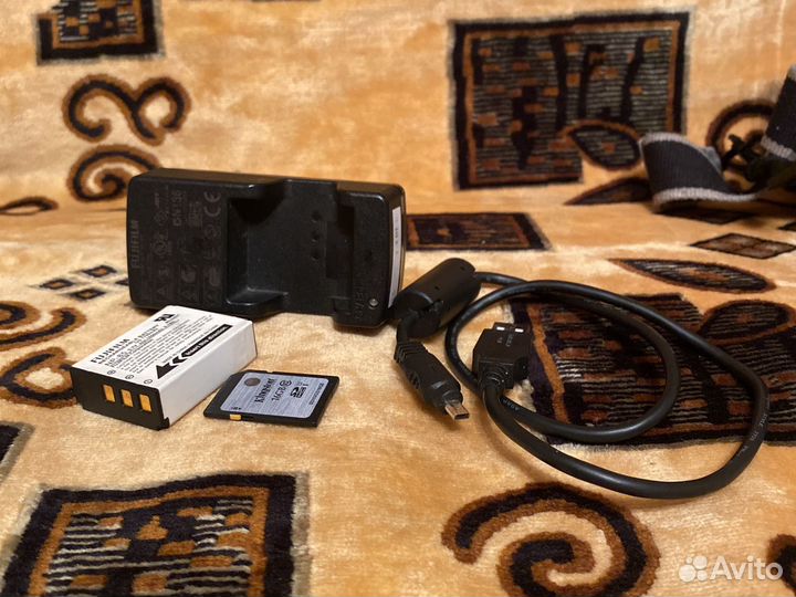 Цифровой фотоаппарат Fujifilm