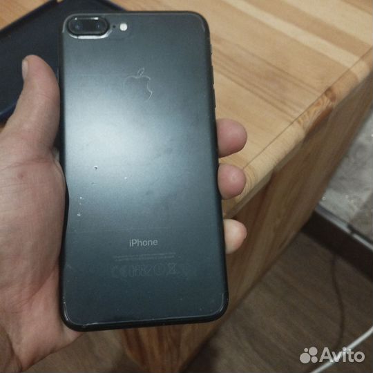 iPhone 7, 32 ГБ