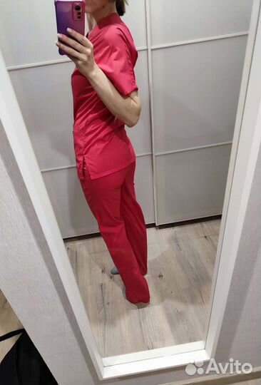 Костюм медицинский новый Delaware