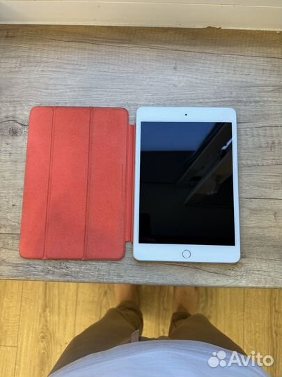 iPad mini 5 64gb + оригинальный SMART cover