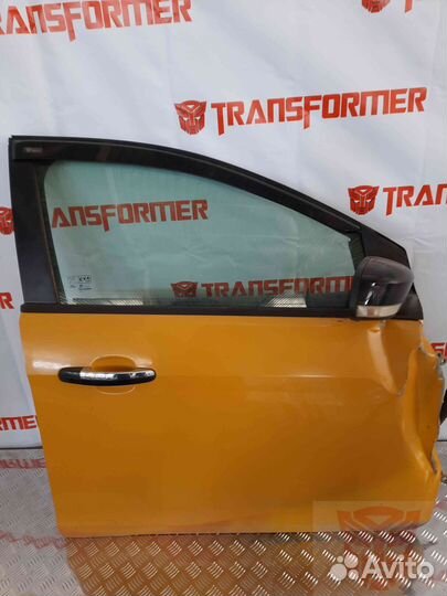 Стекло двери переднее правое Ford Focus 2