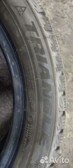 Triangle Snowlink TWT02 205/50 R17