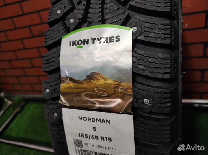 Ikon Tyres Nordman 5 185/65 R15 92T