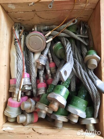 Тиристоры диоды разные