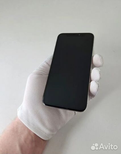 iPhone X, 64 ГБ