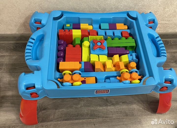 Конструктор mega bloks игровой стол и конструктор
