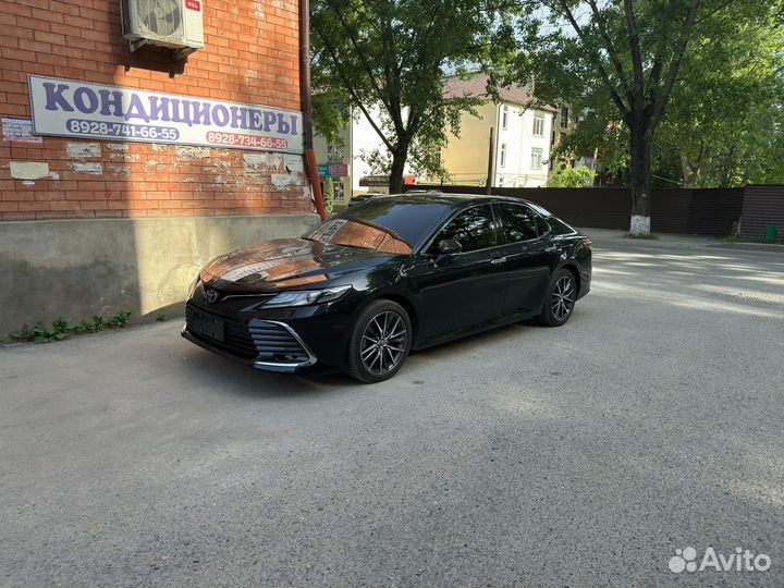 Toyota Camry 2.5 AT, 2023, 9 000 км