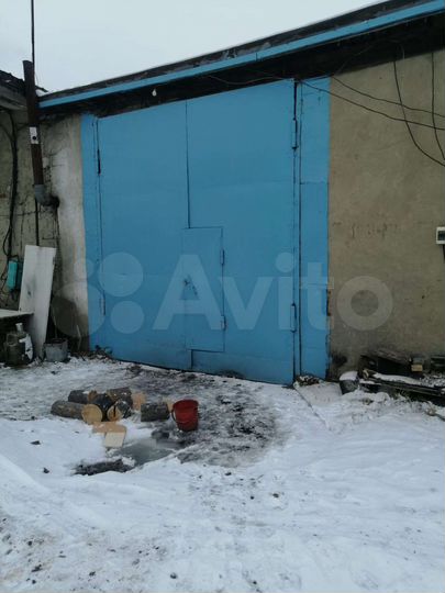 Гараж, > 30 м²