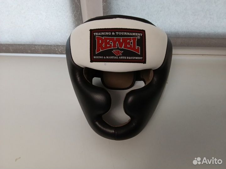 Боксерский шлем