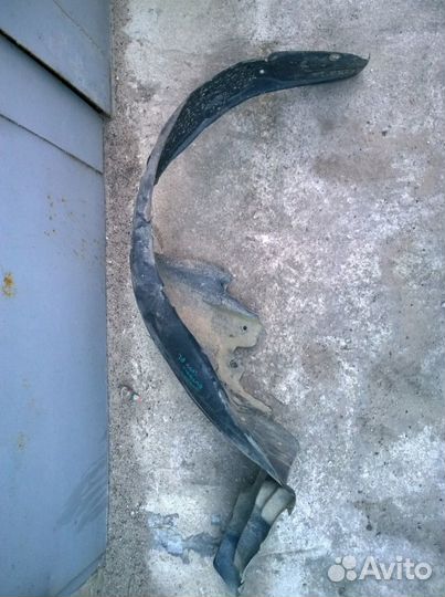 Подкрылок перед для Subaru Outback III Рестайлинг