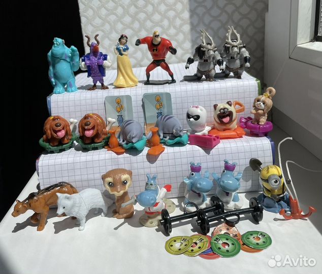 Игрушки из киндера