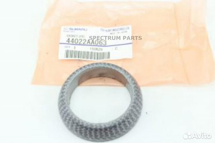 Прокладка выхлопной трубы subaru 44022AA063