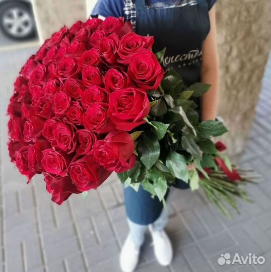 Высокие Розы с Доставкой