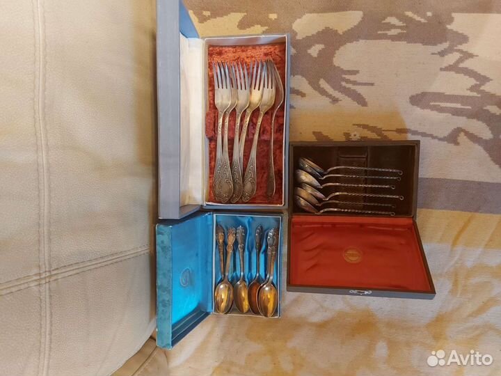 Ложки десертные мнц, Вилки столовые мнц СССР