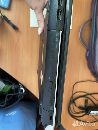 Ноутбук acer aspire v3 551g