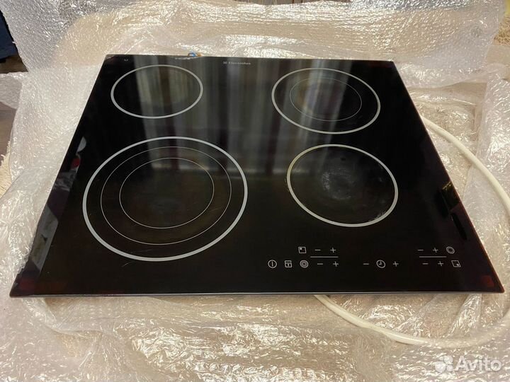 Электрическая варочная панель Electrolux
