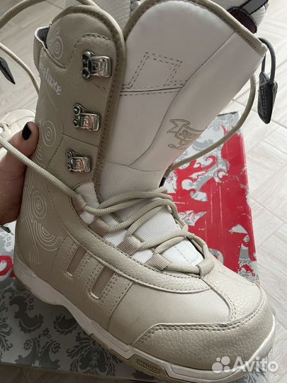 Ботинки для сноуборда женские