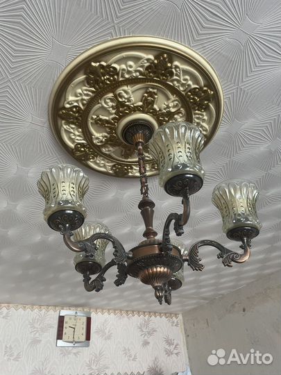 Люстра СССР с чеканкой бронзовая