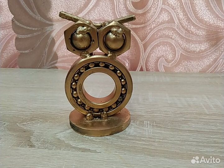 Фигурки из металла