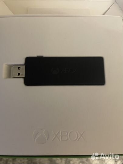 Беспроводной адаптер для геймпада от Xbox