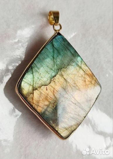 Лабрадорит кулон ромб 14г на цепочке