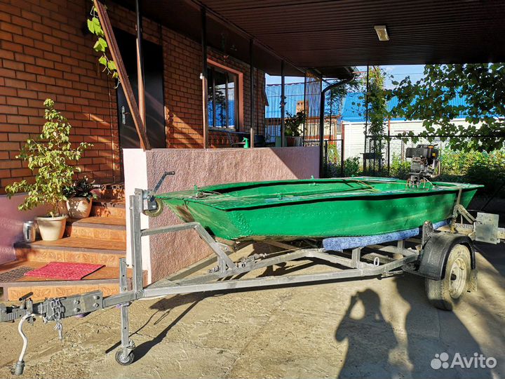Лодка с прицепом