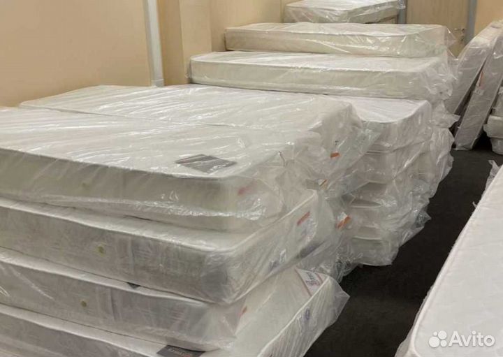 Матрас в кровать 140х200, 160х200