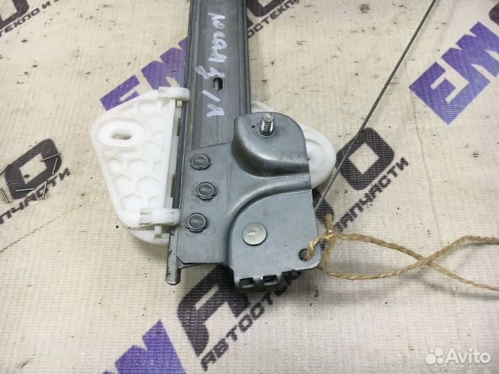 Стеклоподъемник механ. задний правый Рено Логан