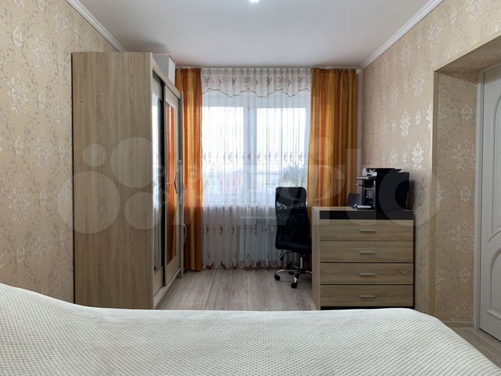 3-к. квартира, 100 м², 6/10 эт.