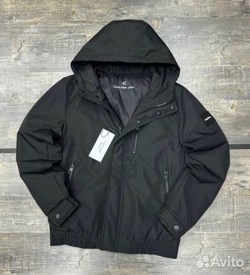 Демисезонная куртка