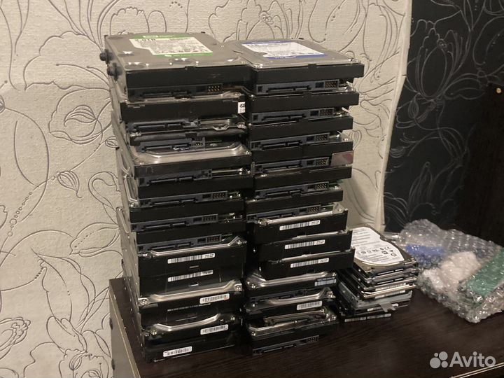 Жесткий диск western digital 2TB