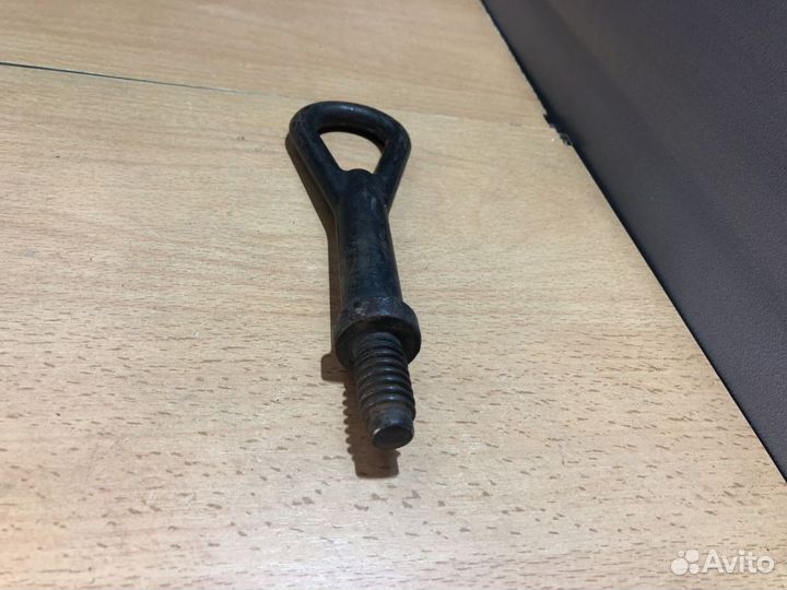 Крюк буксировочный Ford Focus III (2011—2015)