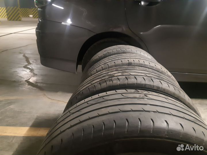 Continental ContiPremiumContact 215/55 R17 94