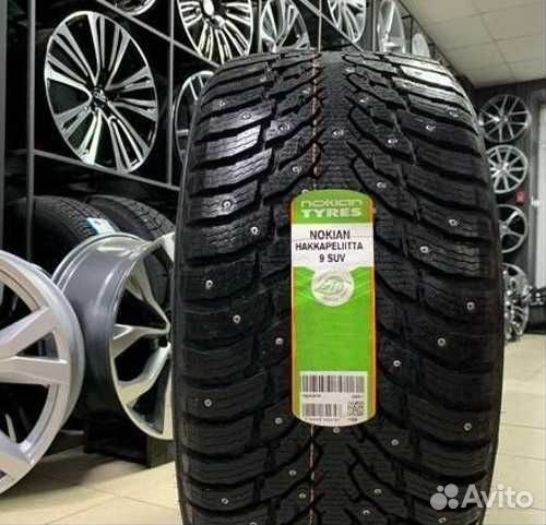 Nokian Tyres Hakkapeliitta 9 SUV 245/60 R18