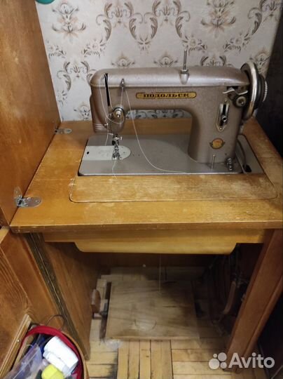 Швейная машина Подольск ножная