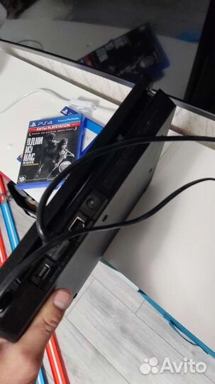 Sony playstation 4 PS4 slim 1tb