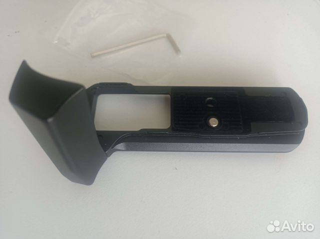 Рукоятка для Olympus OM-D E-M10 Mark III